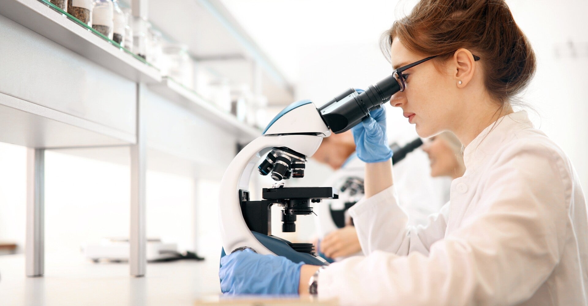 「先生のブログの写真に幽霊が写ってますよ」～患者さんは歯科医院のブログをどれほど細部まで読み込んでいるのかよくわかる話～